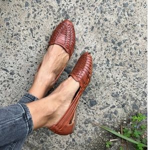 NWT Huarache Sandals BOHO Mexican Style SIZE 9 real leather